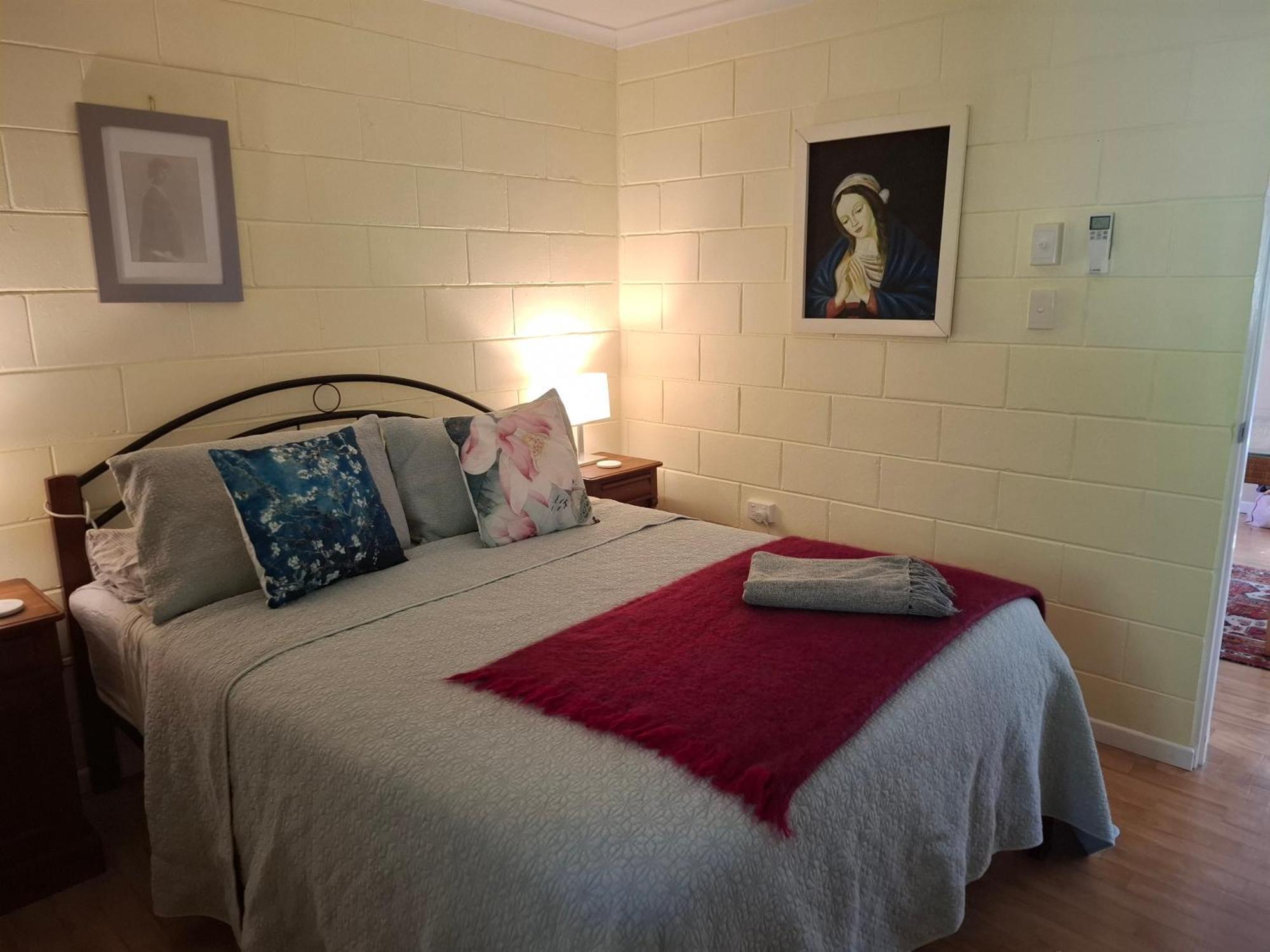 J & Ella'S Holiday House - 2 Bedroom, 2 Bathroom Home Cooktown Exteriör bild
